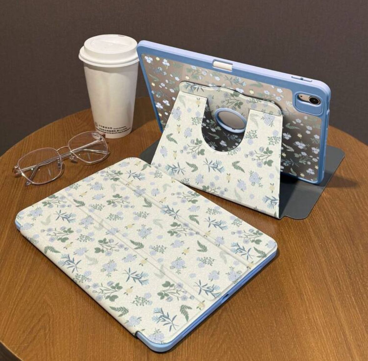 Blue Bloom iPad Case with Pen Slot
