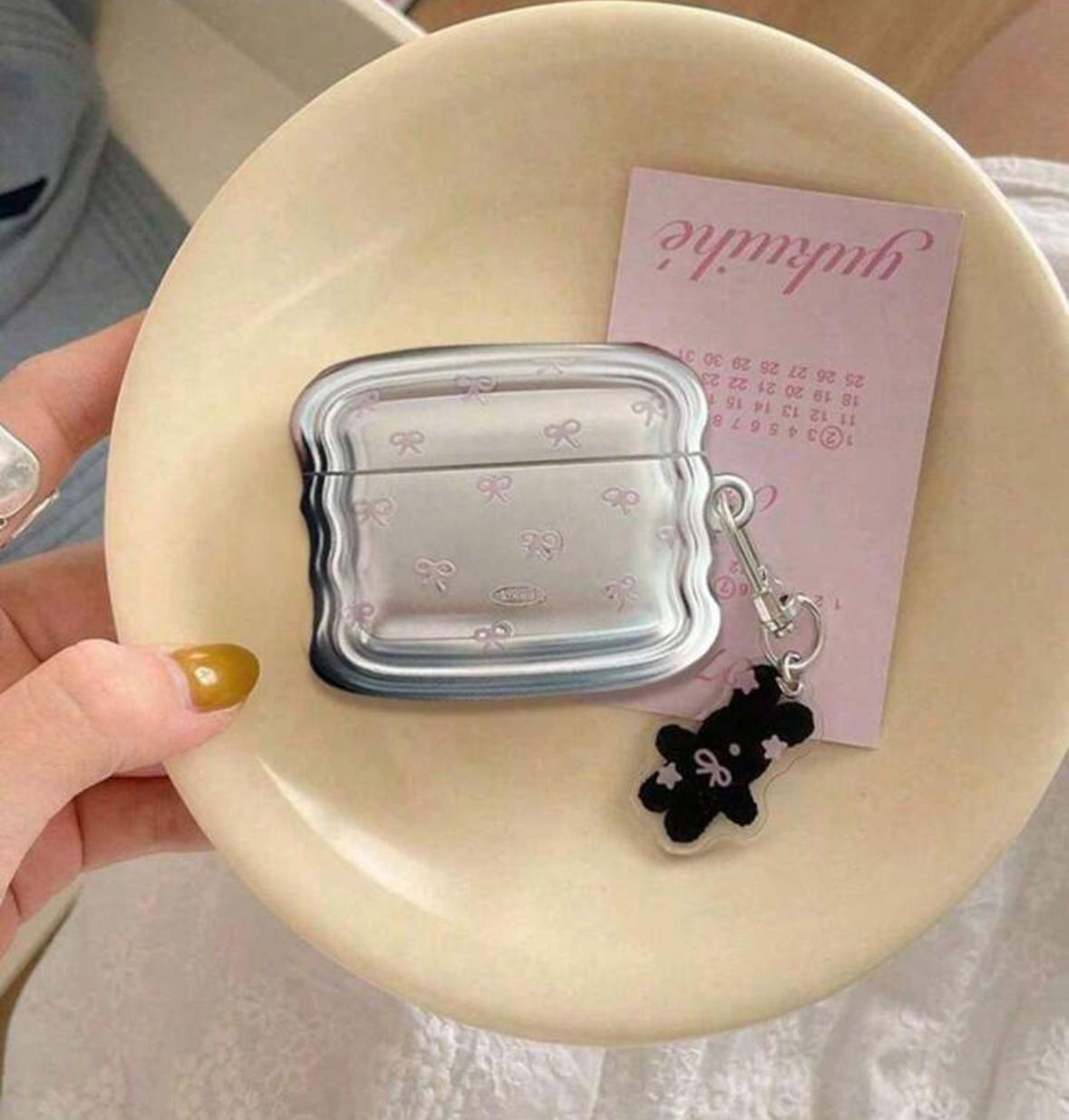 Bow Luxe AirPods Case